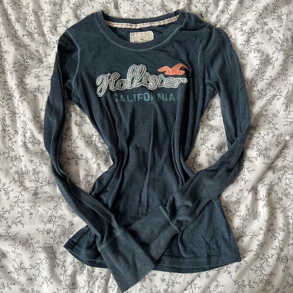 Hollister Blue Fitted Long Sleeve T-Shirt